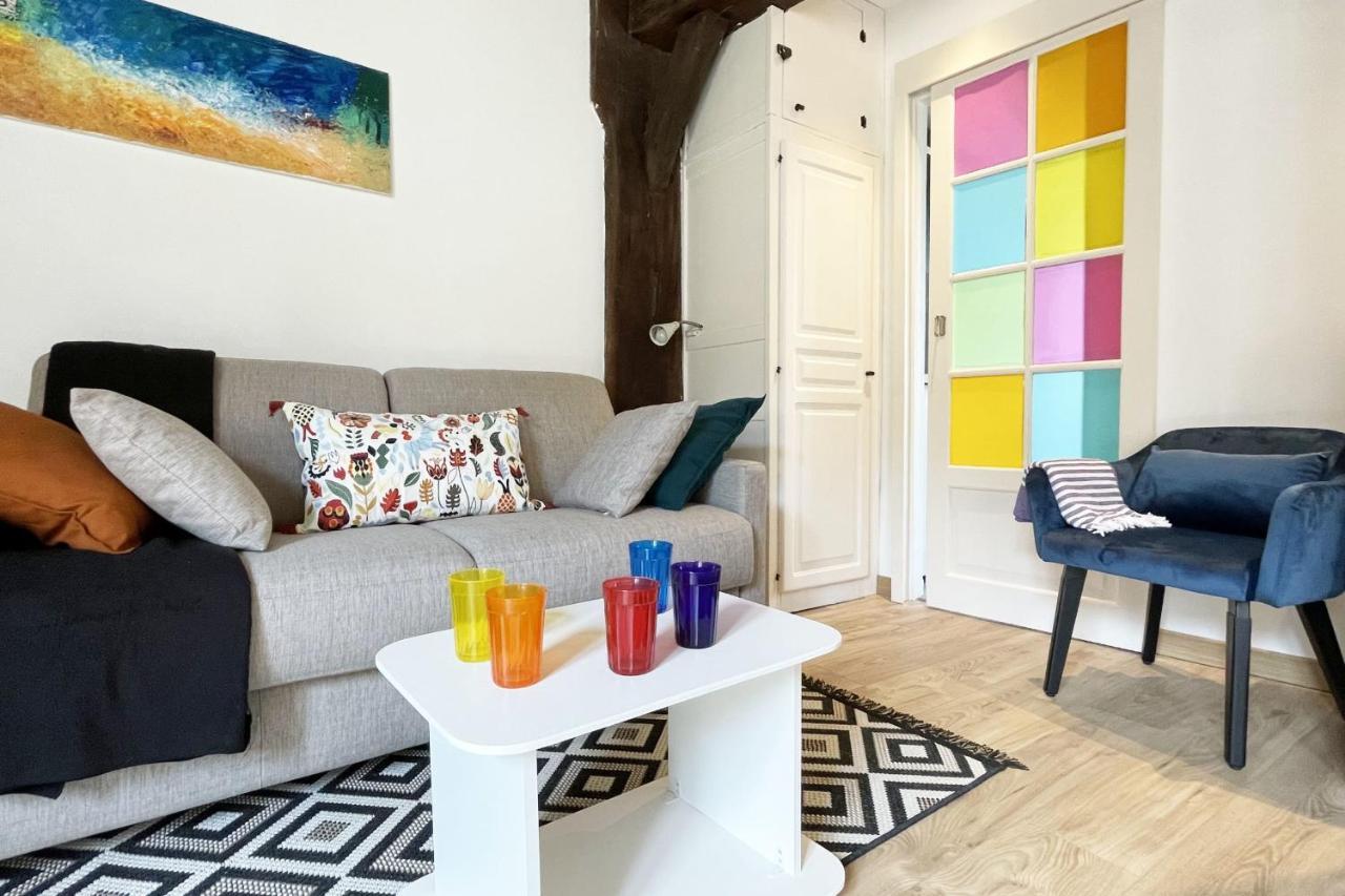 Arts Et Histoires Apartment Chartres Bagian luar foto