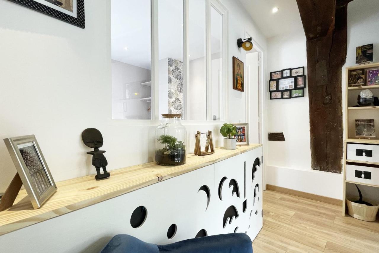 Arts Et Histoires Apartment Chartres Bagian luar foto